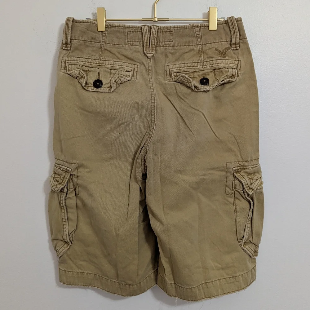 Vintage American Eagle Outfitters‎ Size 28 Tan Longer Length Cargo Shorts